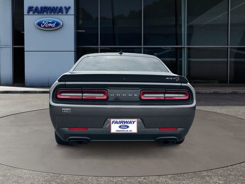 Used 2023 Dodge Challenger SRT Hellcat RWD image 5