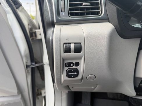 Used 2011 Subaru Forester 2.5X Limited w/ Popular Equipment Group 7B AWD/4WD image 19