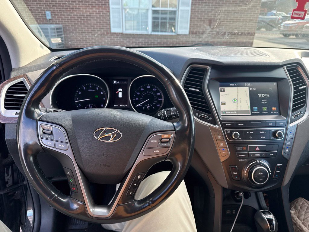 Used 2019 Hyundai Santa Fe XL AWD/4WD image 7