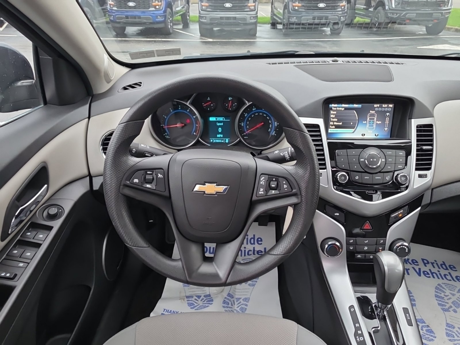 Used 2016 Chevrolet Cruze LT w/ Sun And Sound Package FWD image 18