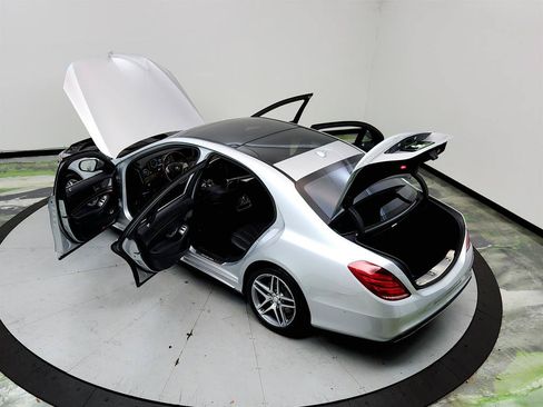 Used 2015 Mercedes-Benz S 550 4MATIC Sedan image 39