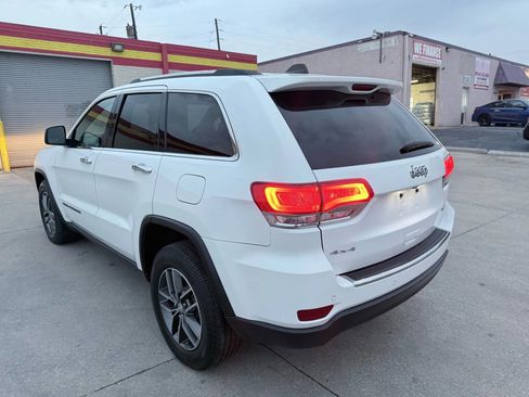 Used 2018 Jeep Grand Cherokee Limited AWD/4WD image 4