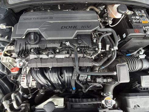 Used 2023 Hyundai Elantra SEL w/ Convenience Package image 23