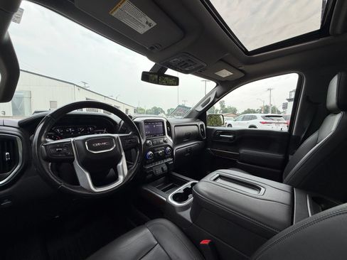 Used 2022 GMC Sierra 1500 SLT w/ SLT Premium Package AWD/4WD image 17