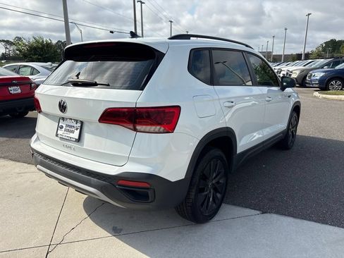 Used 2022 Volkswagen Taos S FWD image 5