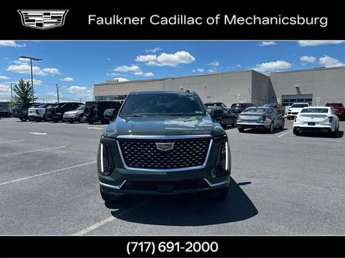 Certified 2026 Cadillac Escalade Luxury w/ Touring Package AWD/4WD image 14