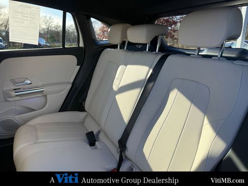 Certified 2023 Mercedes-Benz GLA 250 4MATIC image 21