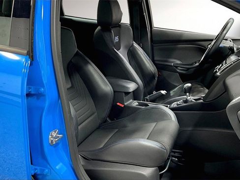 Used 2017 Ford Focus RS image 28