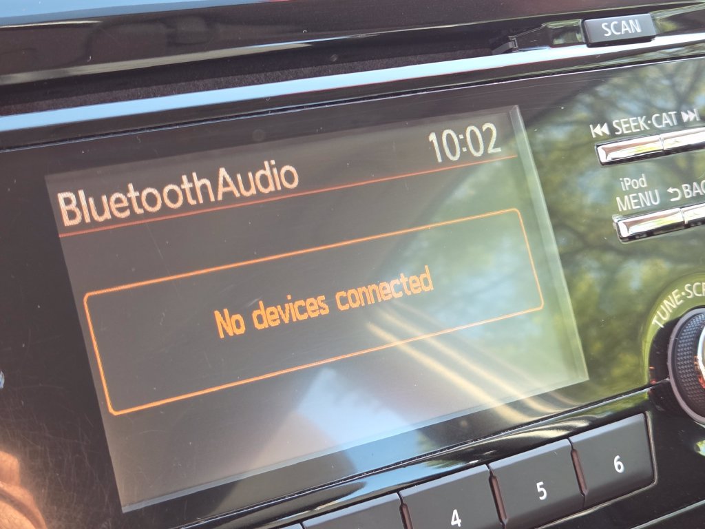 Used 2017 Nissan Rogue S AWD/4WD image 5