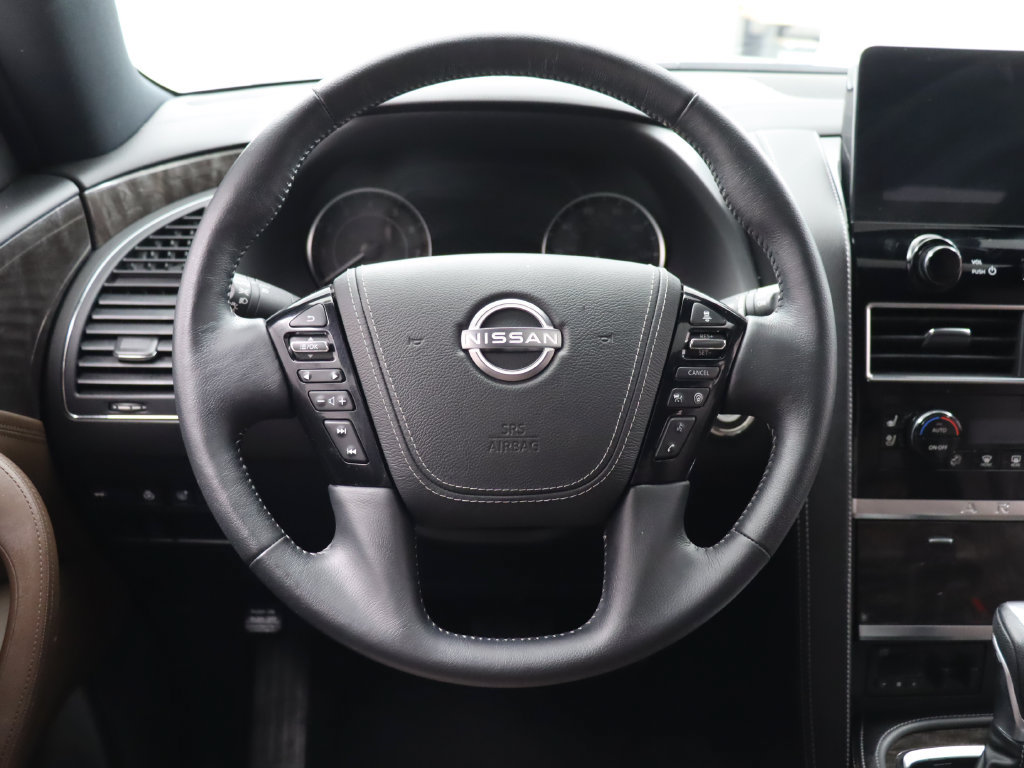 Used 2024 Nissan Armada Platinum w/ Captain's Chairs Package RWD image 13