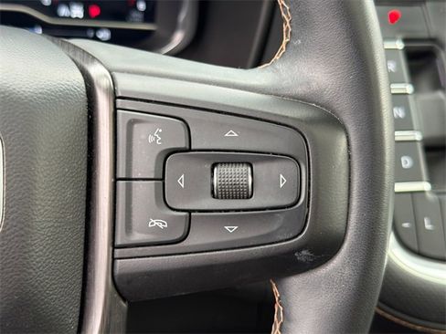 Used 2023 GMC Yukon AT4 image 26