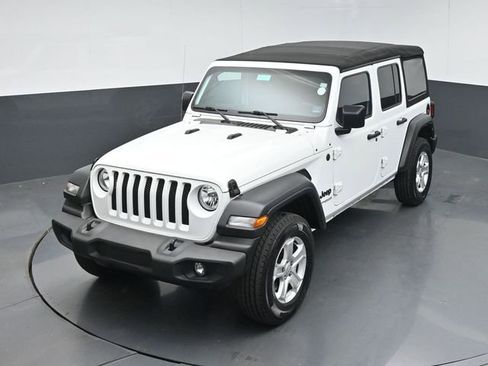 Used 2022 Jeep Wrangler Unlimited Sport AWD/4WD image 39