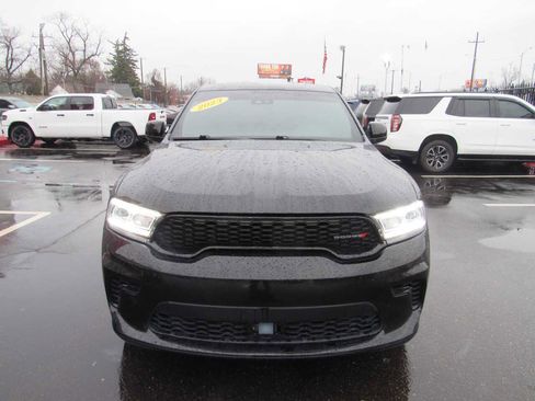 Used 2023 Dodge Durango GT image 2