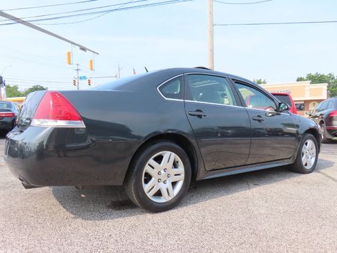 Used 2014 Chevrolet Impala LT w/ LT Sunroof Package FWD image 2