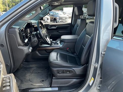Used 2025 GMC Sierra 1500 SLT w/ SLT Premium Plus Package AWD/4WD image 15