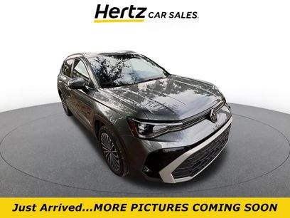 Used 2025 Volkswagen Taos SE