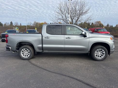 New 2026 Chevrolet Silverado 1500 LT image 3