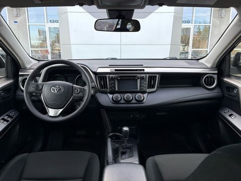 Used 2018 Toyota RAV4 LE w/ All Weather Liner Package image 19