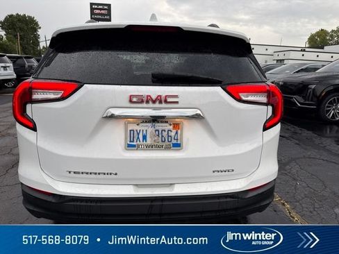 Used 2024 GMC Terrain SLE w/ Driver Convenience Package AWD/4WD image 8