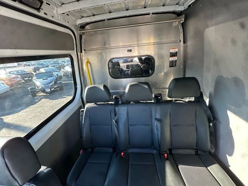 Used 2021 Mercedes-Benz Sprinter 3500 image 36
