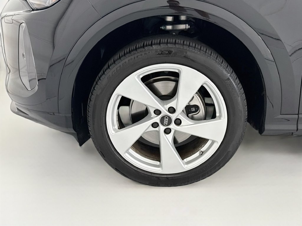 Certified 2025 Audi Q5 Premium w/ Premium Plus AWD/4WD image 29