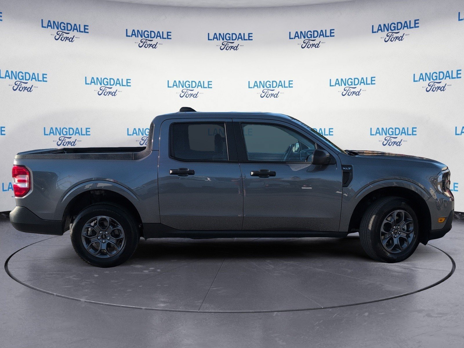 Used 2026 Ford Maverick XLT AWD/4WD image 3