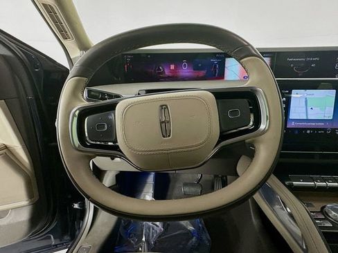 Used 2024 Lincoln Nautilus Reserve w/ Equipment Group 202A image 13
