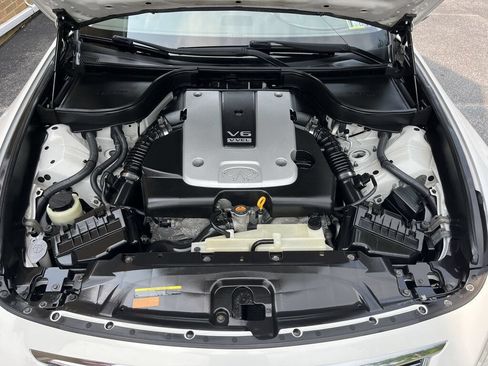 Used 2013 INFINITI G37 x Sedan w/ Premium Pkg AWD/4WD image 40