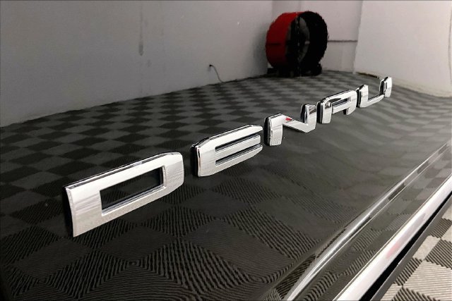 Used 2022 GMC Yukon Denali AWD/4WD image 37