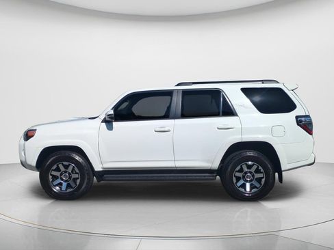 Used 2023 Toyota 4Runner TRD Off-Road Premium AWD/4WD image 7
