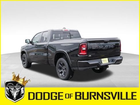Used 2025 RAM 1500 Big Horn AWD/4WD image 7