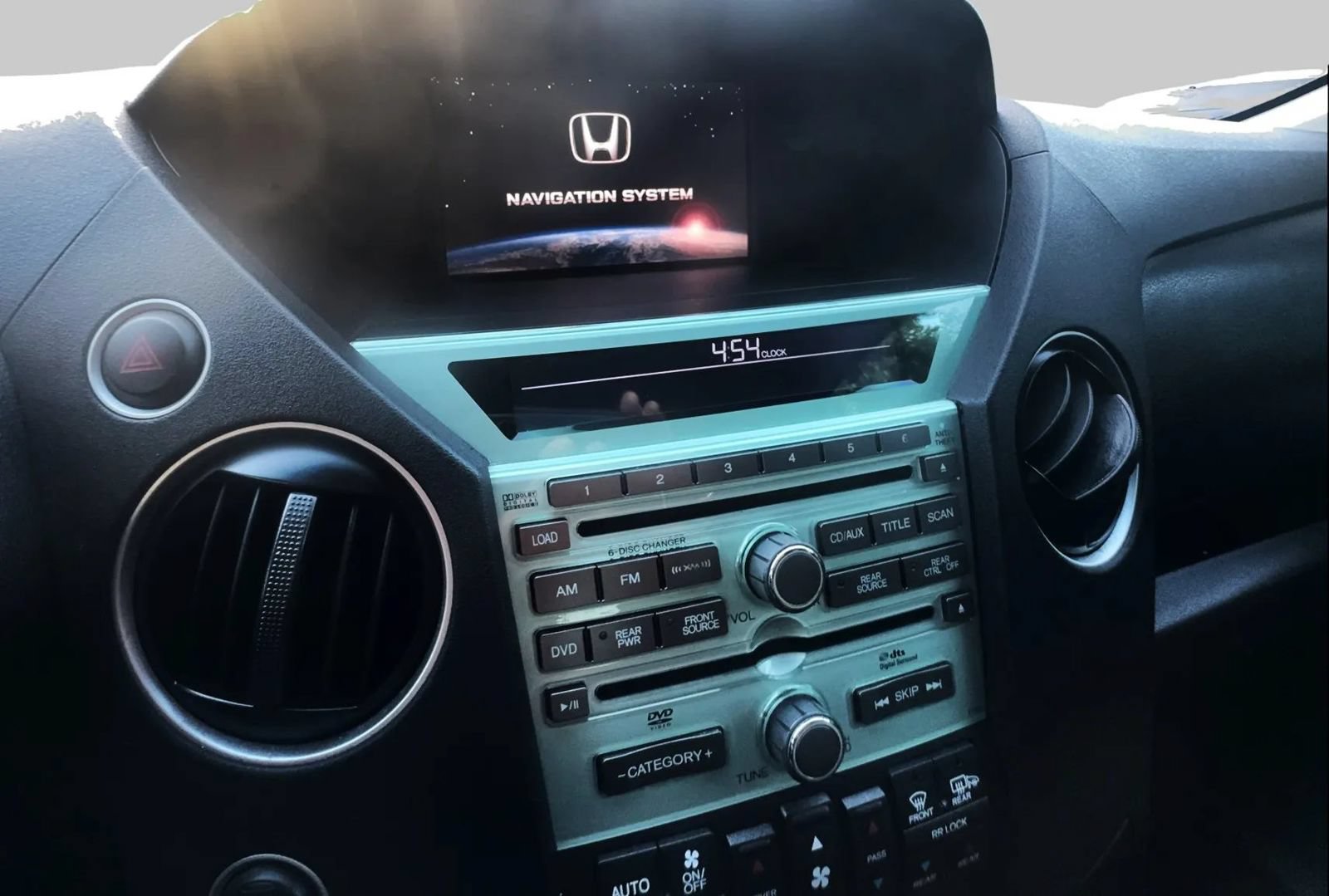 Used 2011 Honda Pilot Touring image 49