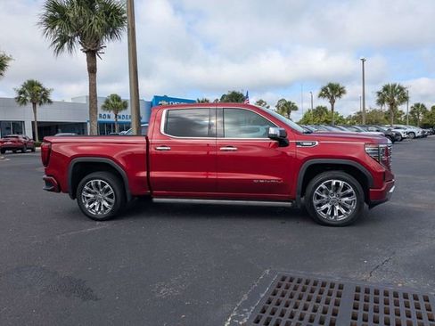 Used 2024 GMC Sierra 1500 Denali w/ Denali Reserve Package AWD/4WD image 2