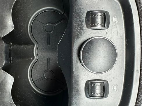 Used 2013 Ford Focus SE w/ SE Winter Pkg FWD image 14