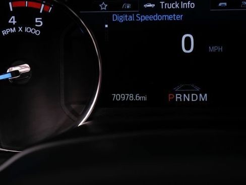 Used 2022 Ford F250 Platinum w/ FX4 Off-Road Package AWD/4WD image 22
