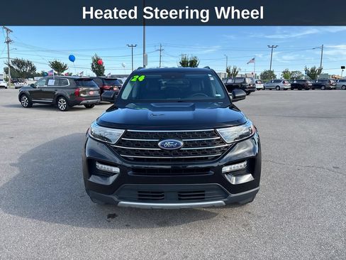 Used 2024 Ford Explorer XLT w/ Equipment Group 202A AWD/4WD image 10