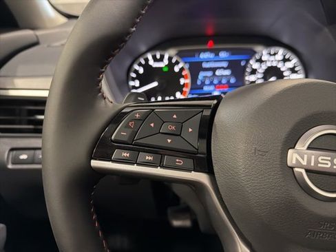 New 2026 Nissan Altima 2.5 SR image 22