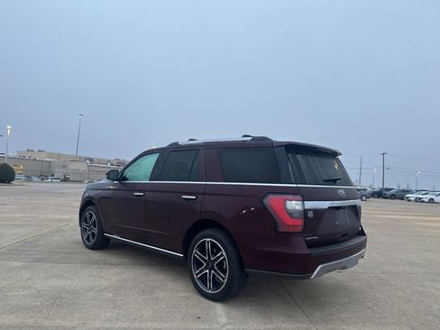 Used 2021 Ford Expedition Limited image 18