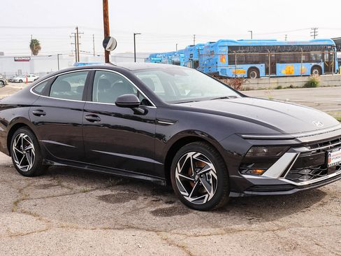 New 2026 Hyundai Sonata SEL image 3