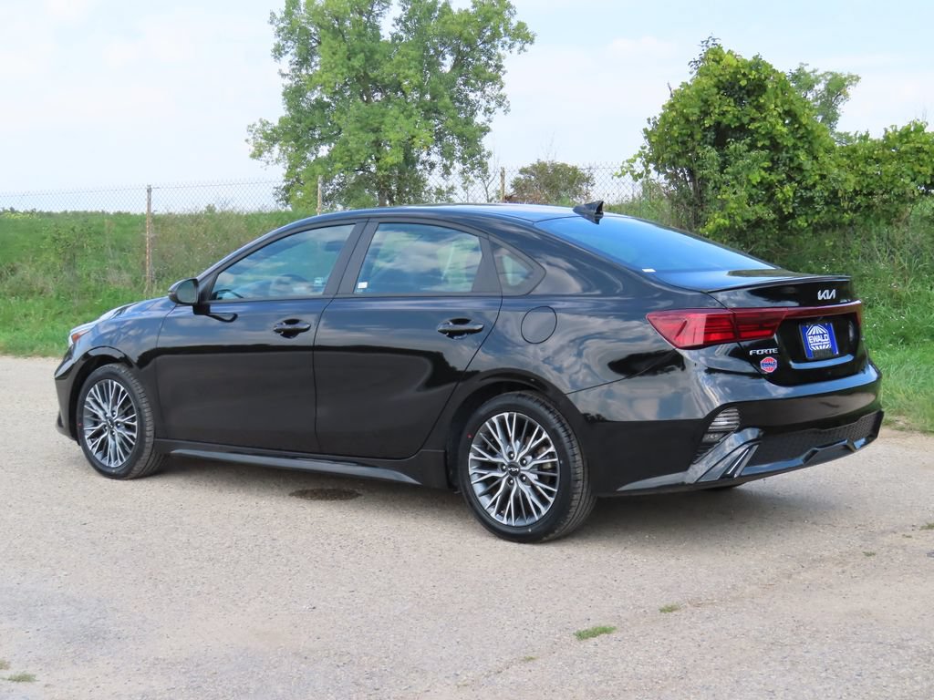 Used 2023 Kia Forte GT-Line FWD image 28