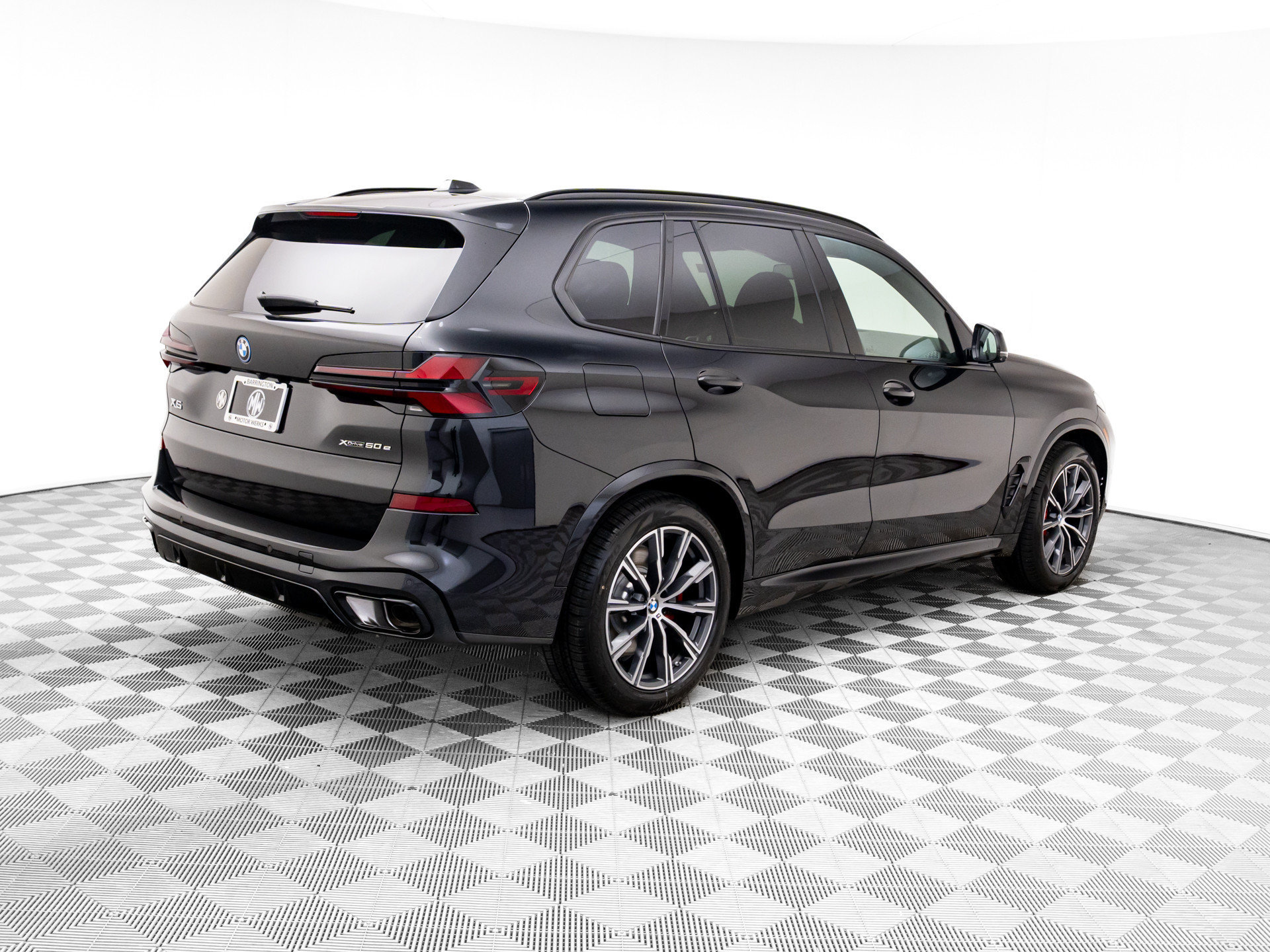 Used 2026 BMW X5 xDrive50e w/ Executive Package AWD/4WD image 6