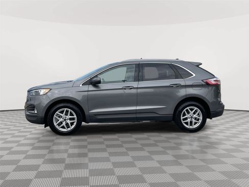 Certified 2024 Ford Edge SEL w/ Convenience Package AWD/4WD image 2