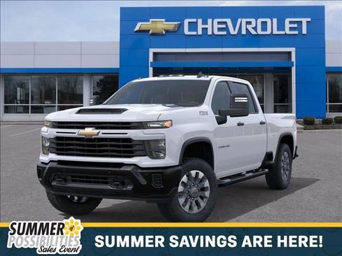 New 2026 Chevrolet Silverado 2500 Custom w/ Custom Value Package AWD/4WD image 6