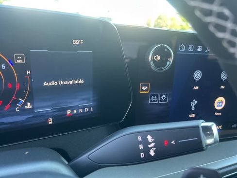 New 2026 Chevrolet Traverse LT w/ Midnight/Sport Edition FWD image 26