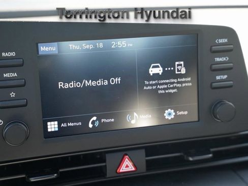 New 2025 Hyundai Elantra Sport image 23