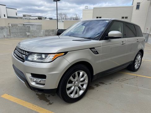Used 2016 Land Rover Range Rover Sport HSE image 7
