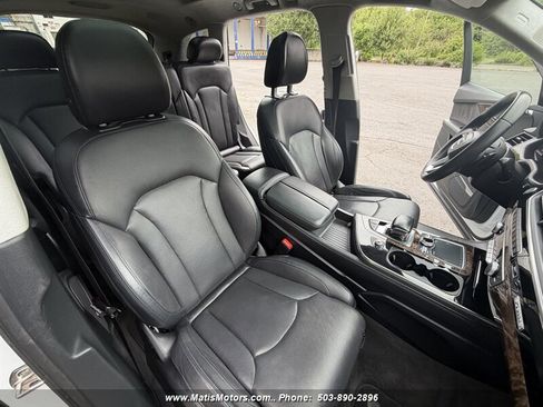 Used 2017 Audi Q7 3.0T Prestige AWD/4WD image 11