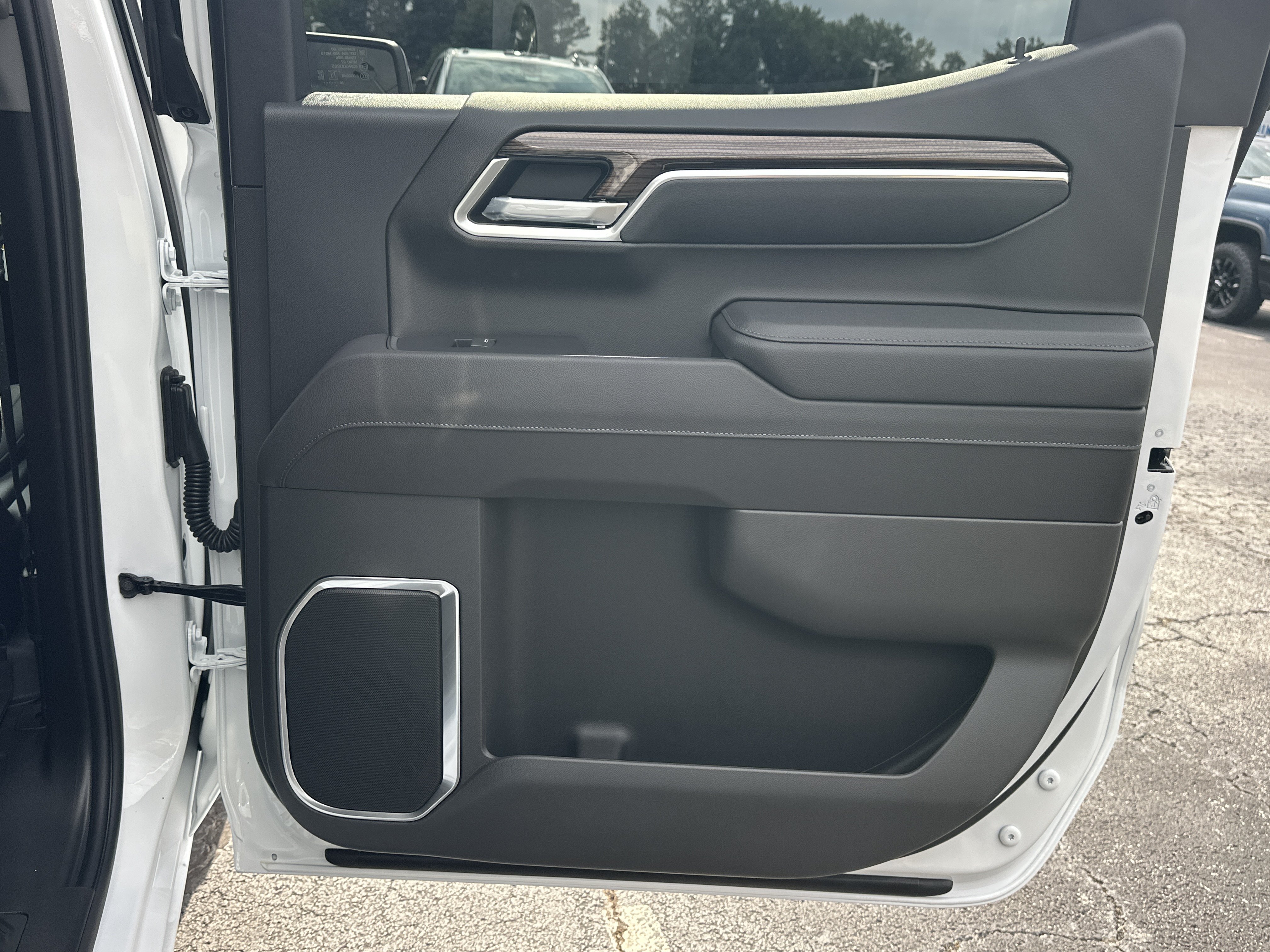 New 2026 Chevrolet Silverado 1500 RST AWD/4WD image 18
