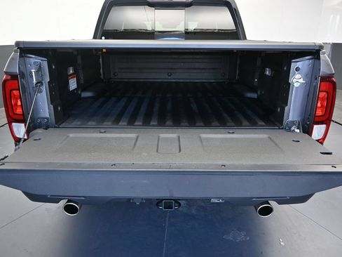 Certified 2025 Honda Ridgeline TrailSport image 11