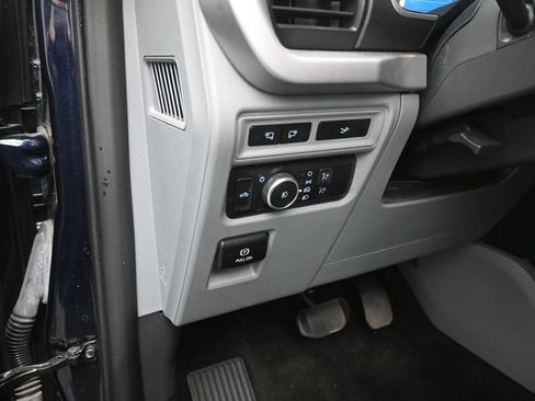 Used 2022 Ford F150 XLT w/ Equipment Group 302A High AWD/4WD image 13